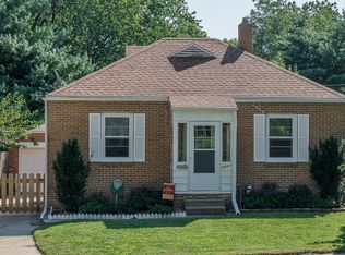 3901 Hart Ct NE, Cedar Rapids, IA 52402