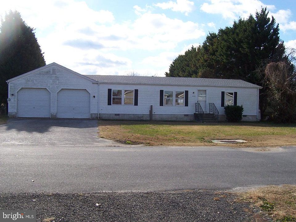 1st image of 8552 Garden Ln