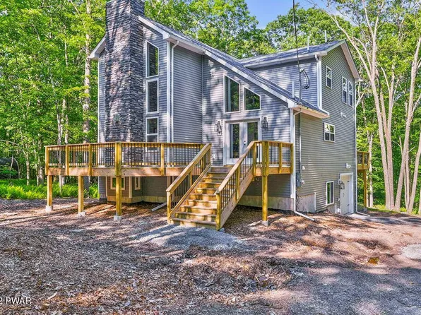 117 Pebble Rock Rd, Lackawaxen, PA 18435