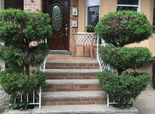 308 24th St, Union City, NJ 07087