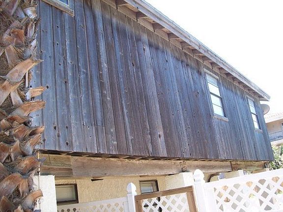 4th image of 127 E Huisache St