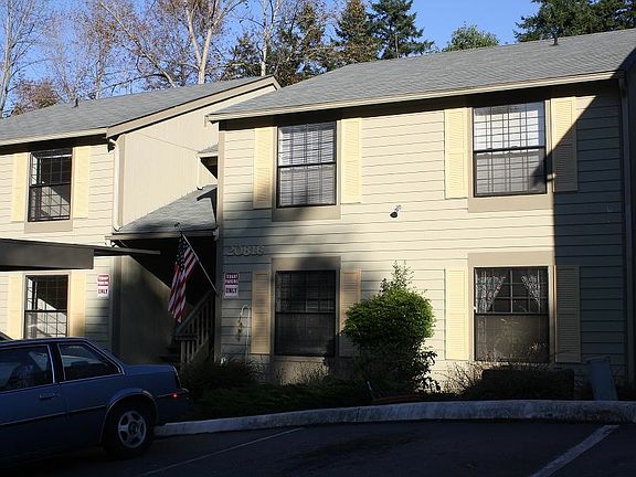 4th image of 20828 32nd Ln S APT A