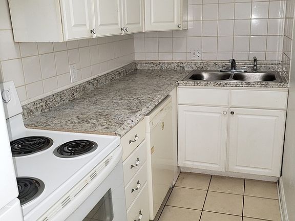 2nd image of 8557 Channelview Cir #1