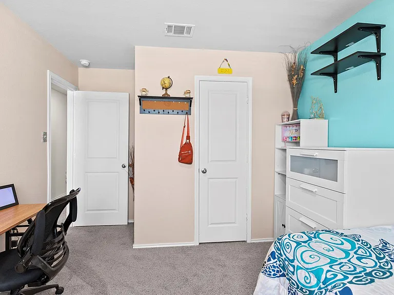 2826 Wolfcreek — Photo 15