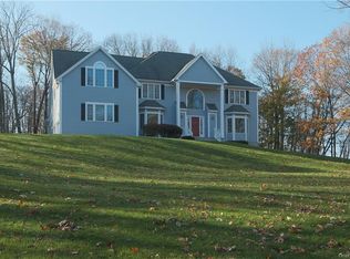 630 Chappaqua Rd, Briarcliff, NY 10510