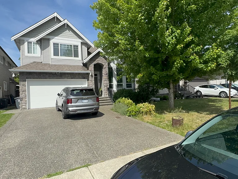 20347 98a Ave #5710 — Photo 1