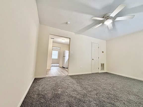 4th image of 102 Carter Sells Rd