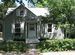 62 Victoria St, Springfield, MA 01104