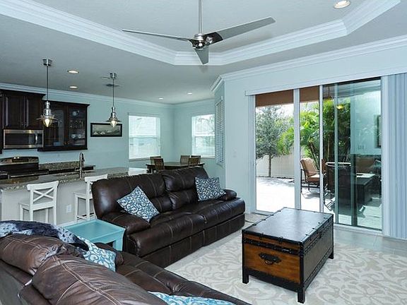 5th image of 7579 Aguila Dr