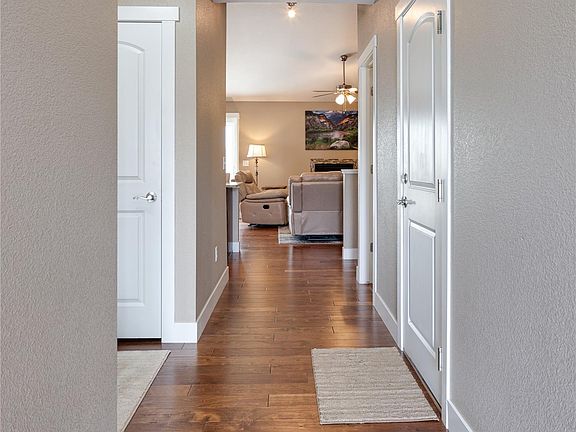 4th image of 6124 W 8th St #6124