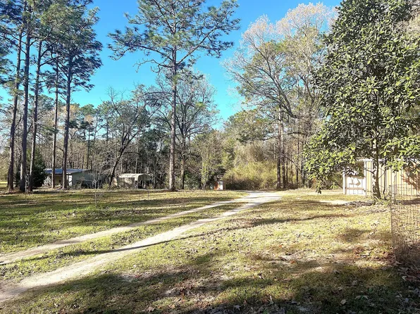 166 Miller Rd, Defuniak Springs, FL 32435