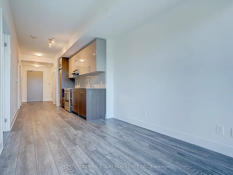188 Fairview Mall Dr #219 — Photo 37
