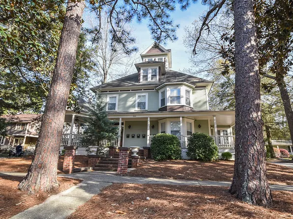 355 N Ashe St #2, Southern Pines, NC 28387