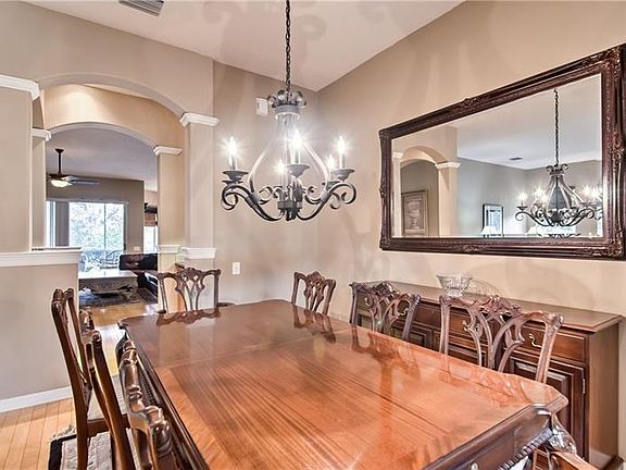 5th image of 6106 Kingbird Manor Dr
