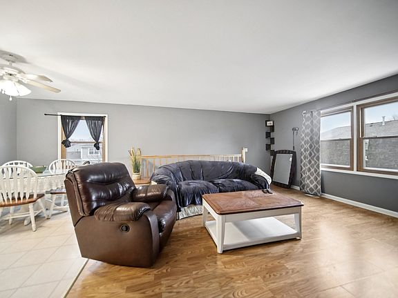 5th image of 408 Farmingdale Cir #408