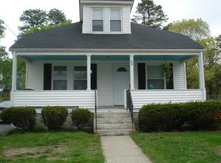 49 Farm St, Blackstone, MA 01504