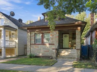 8020 S Muskegon Ave, Chicago, IL 60617