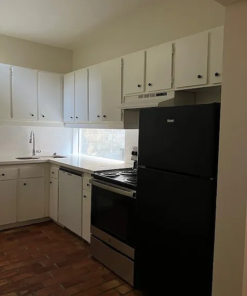 4407 Yupon St #B — Photo 1