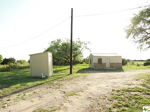 5th image of 4062 N Us Hwy 281