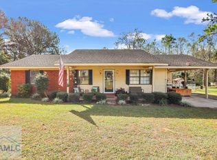 2907 Crepe Myrtle Dr, Blackshear, GA 31516