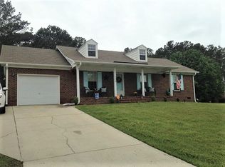 100 Belle Boyd Dr, Raeford, NC 28376