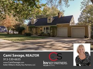 4520 W 71st Ter, Prairie Village, KS 66208