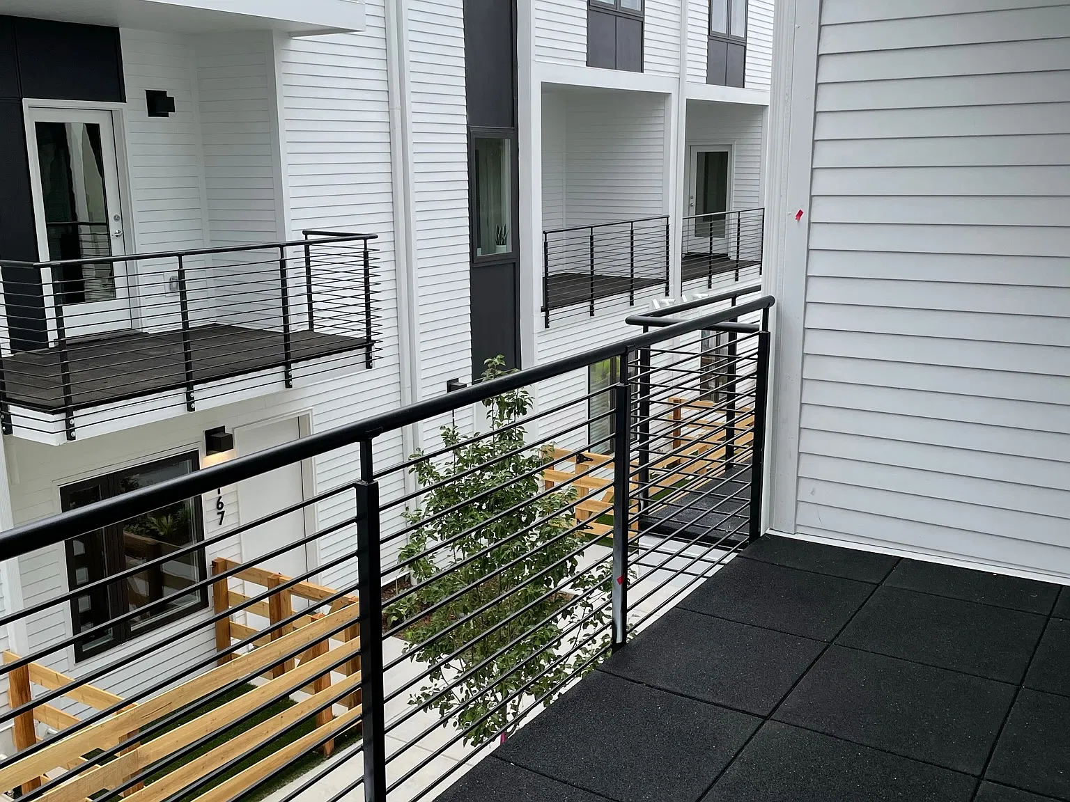3 bed, 1517 sqft, $1,200 — Photo 4