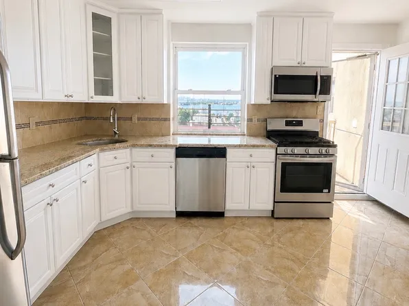 8802 Rockaway Beach Blvd APT 7A, Rockaway Beach, NY 11693