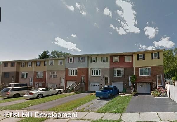 2nd image of 126 Old Forge Dr