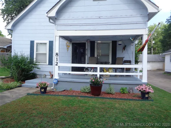 812 S Shawnee Ave, Bartlesville, OK 74003