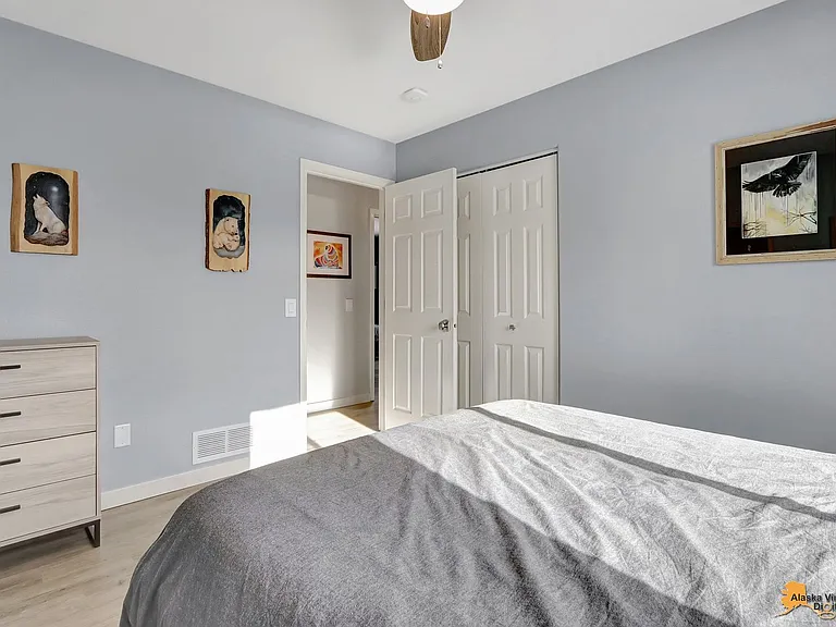 2310 Leopard Cir — Photo 16