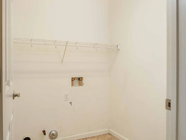 12200 Hill Country Dr — Photo 12