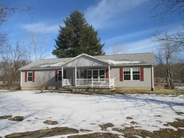 2300 N 1700th St, West Union, IL 62477