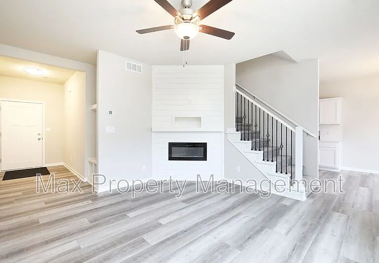 211 NE Whitetail Ln — Photo 22
