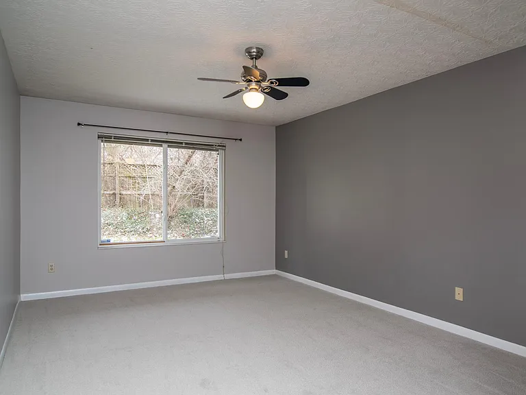 870 Southmeadow Cir #102 — Photo 17