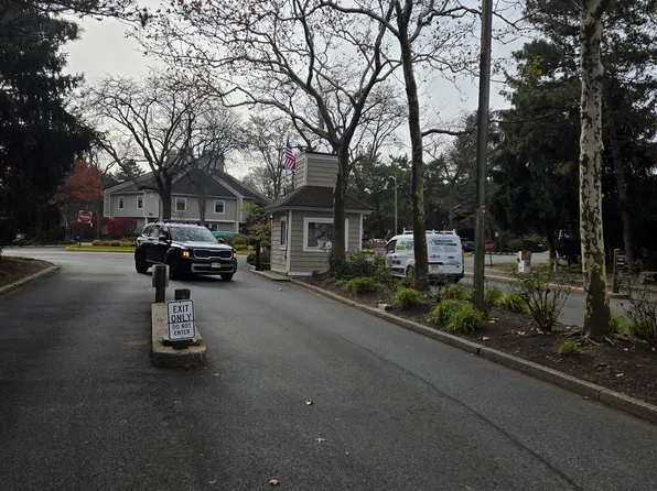 570 Sanderling Court image 10 of 10