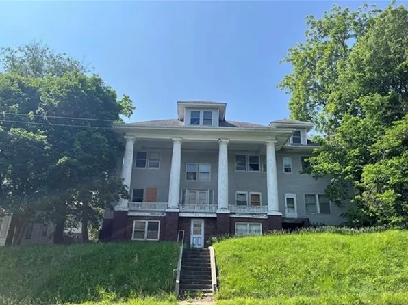 2618 Jules St, Saint Joseph, MO 64501