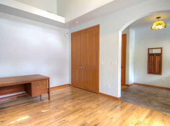 5th image of 14612 McIntosh Ln SE