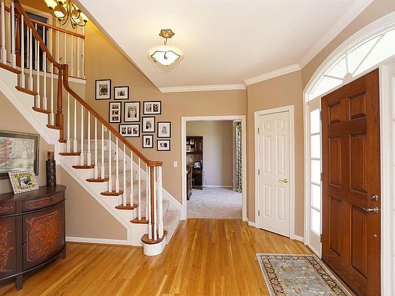 2nd image of 3196 Killington Ln