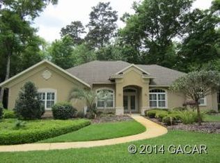 5902 NW 72nd St, Gainesville, FL 32653