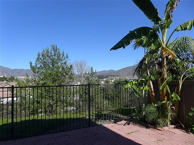2569 Garnet Peak Rd — Photo 2