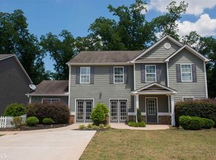 102 Poppy Ln, Byron, GA 31008