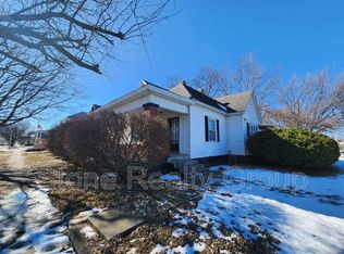 219 S 13th St, Terre Haute, IN 47807