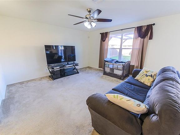 5th image of 13601 Ulysses S Grant St