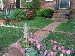 217 Buchanan St, Alexandria, VA 22314