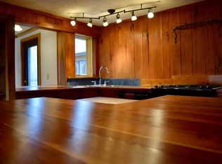 597 Nellie Baker Rd, McKee, KY 40447