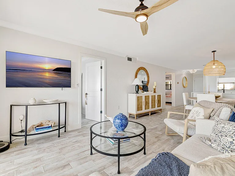 7420 S Ocean Dr #215 — Photo 12