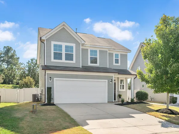 371 Wrenwood Dr, Clayton, NC 27527