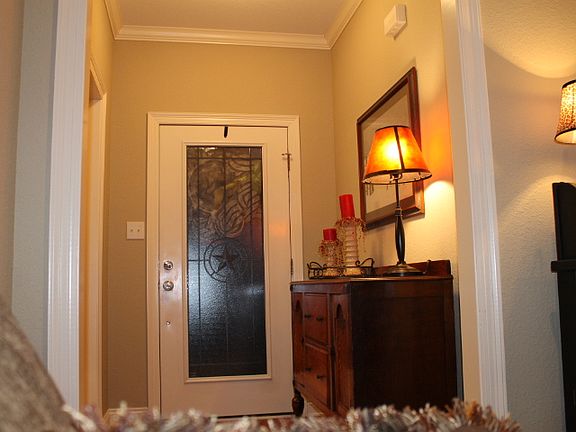 3rd image of 5102 Rochelle Ln