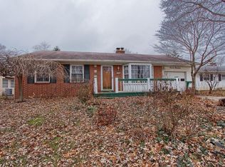 1119 Carrousel Dr E, Reynoldsburg, OH 43068